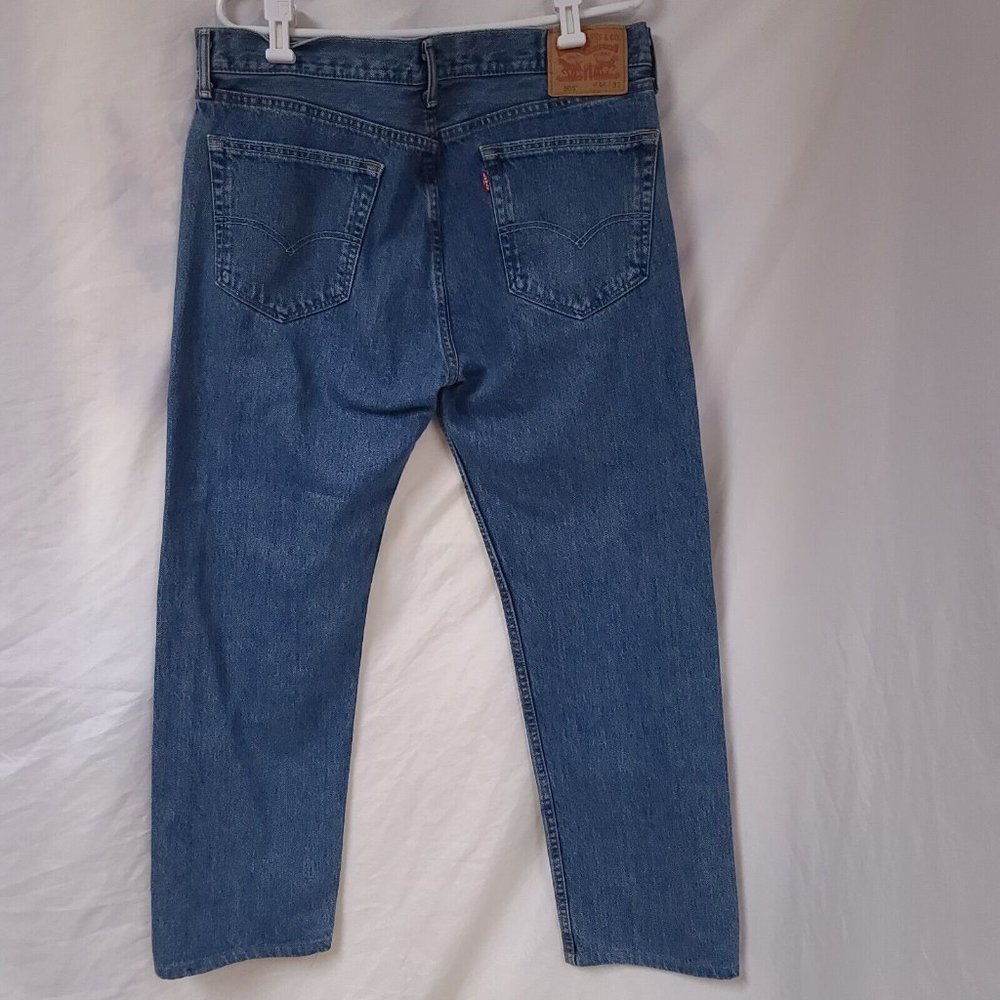Vtg Levis 505 Mens 36x32 Straight Fit Medium Wash Heavyweight Denim Jeans - Picture 4 of 12